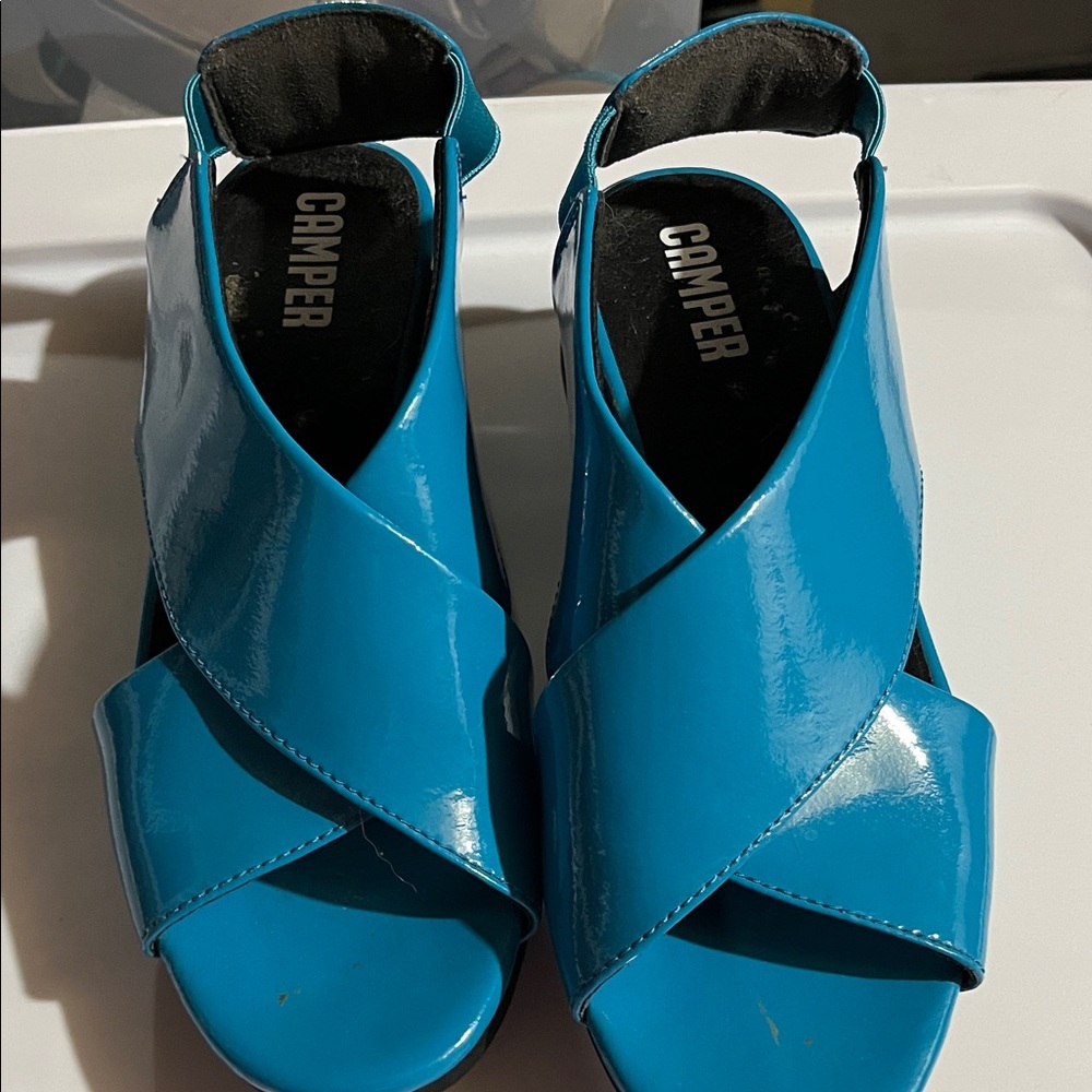 Camper Women's Vibrant Blue Sandals look new